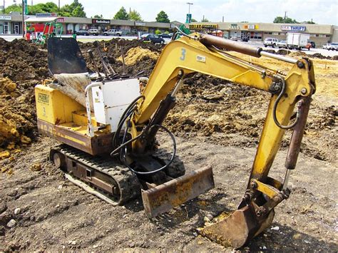 nissan mini giant excavators